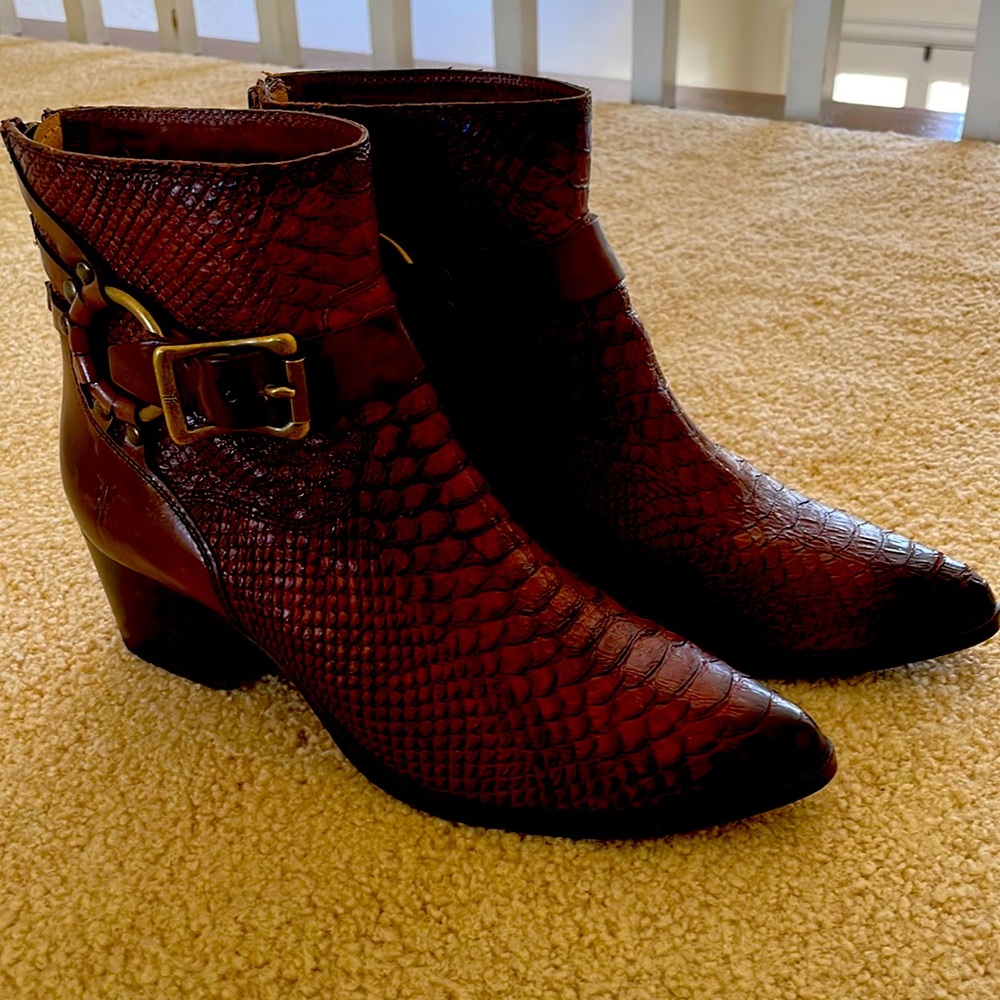 Frye booties